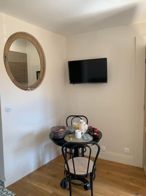 Tres Confortable Le Renaissance Entre Paris Et Cdg Apartment